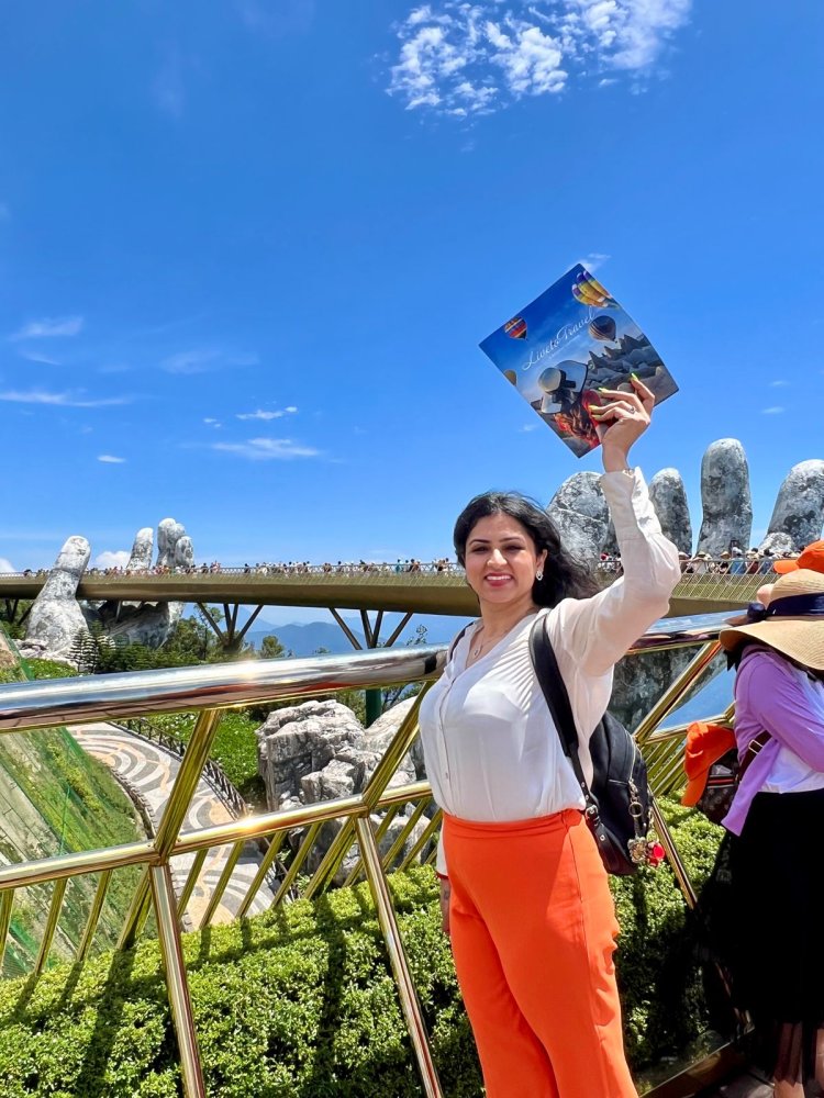 "LivetoTravel: Crafting Extraordinary Journeys"